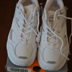 AVIA 330  Cantilever Archrocker  women's  size 6.5